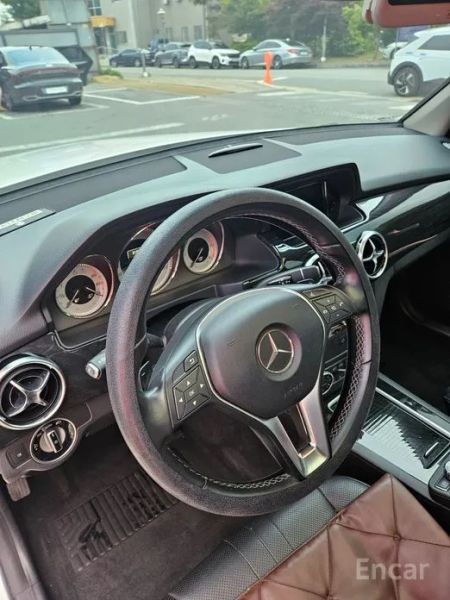 Mercedes-Benz GLK-Class
