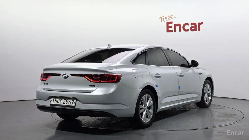 Renault-KoreaSamsung SM6