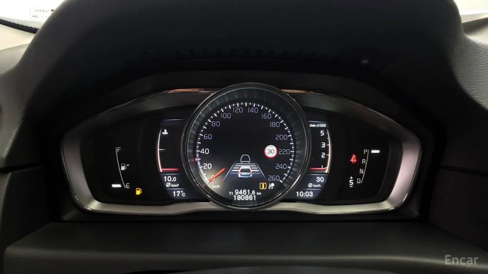 Volvo XC70