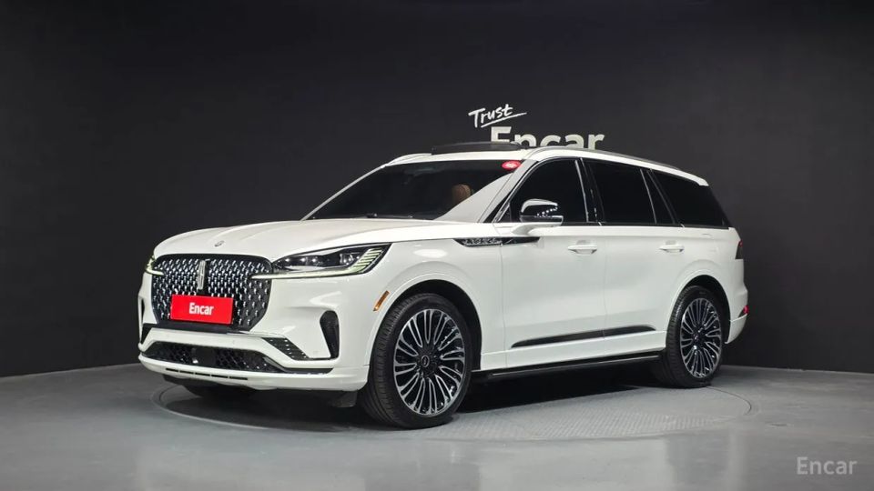 Lincoln Aviator