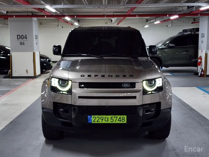 Land Rover Defender