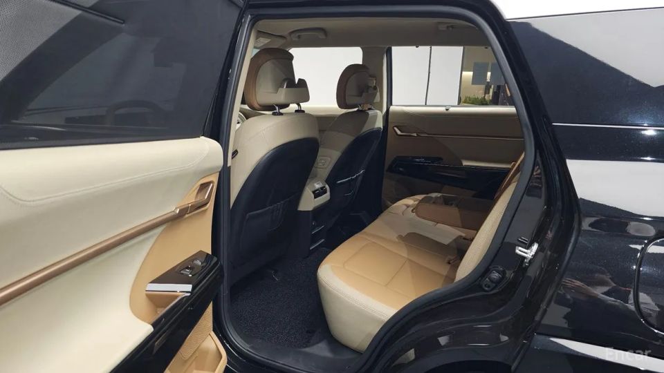 KG_Mobility_Ssangyong Actyon