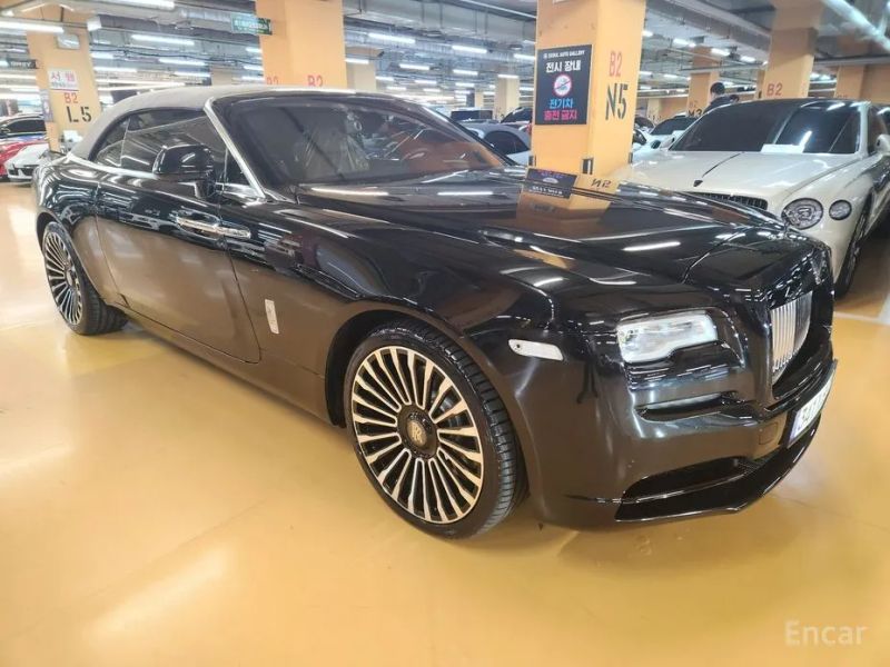 Rolls-Royce Dawn