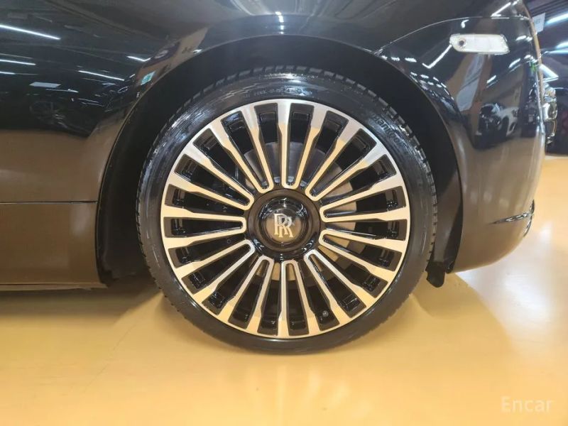 Rolls-Royce Dawn