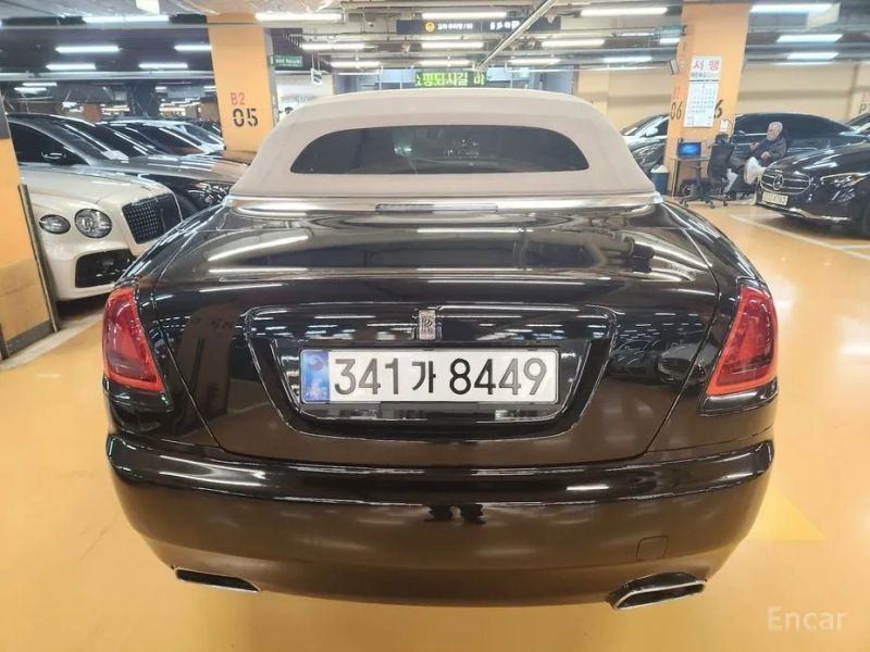 Rolls-Royce Dawn