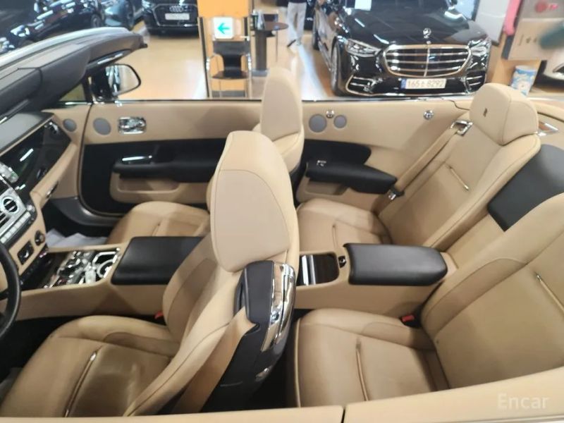 Rolls-Royce Dawn