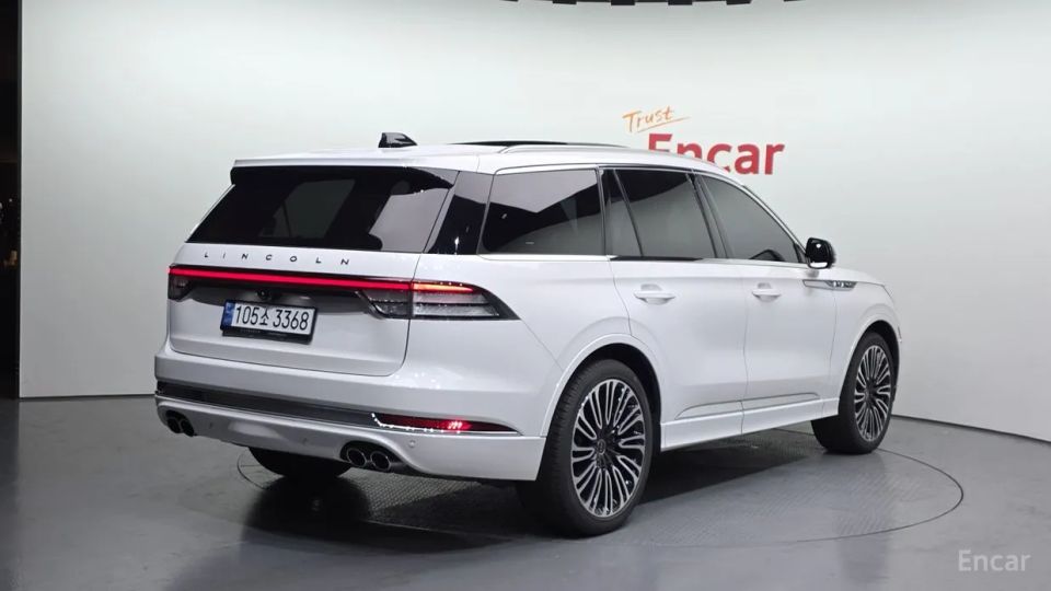 Lincoln Aviator