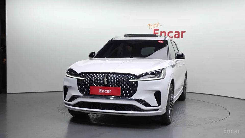 Lincoln Aviator
