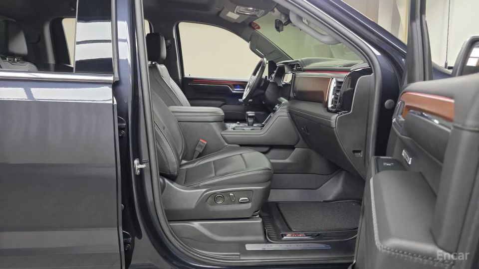 GMC Sierra