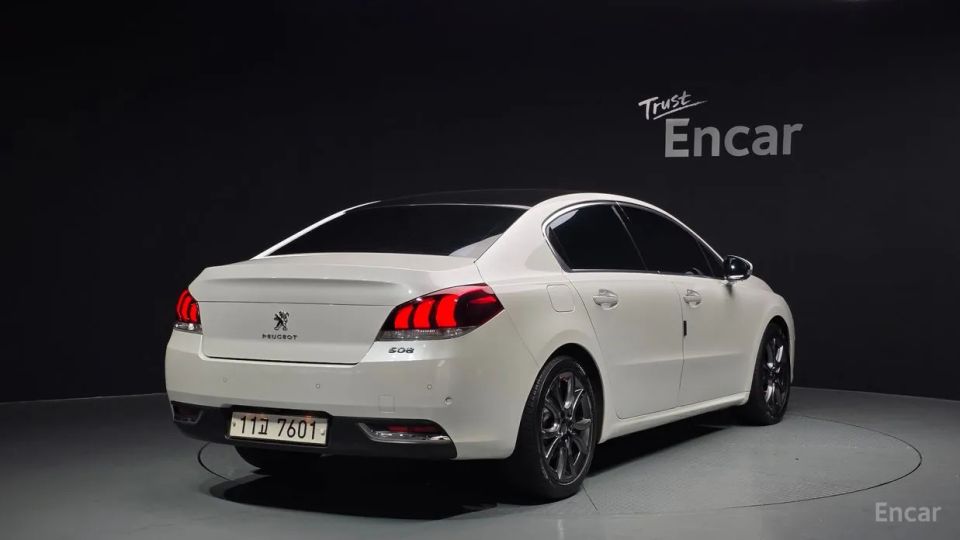 Peugeot 508