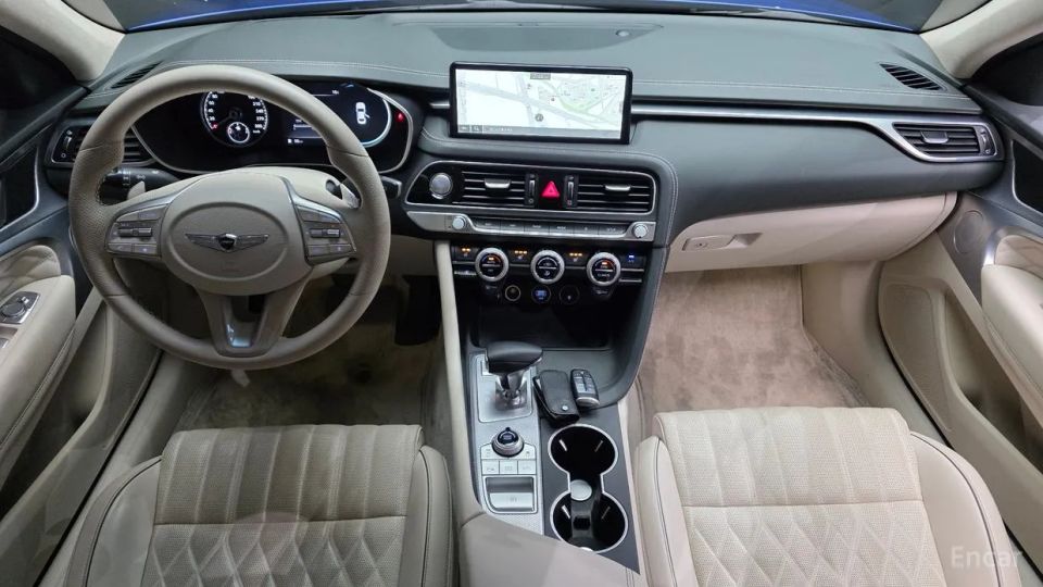 Genesis G70