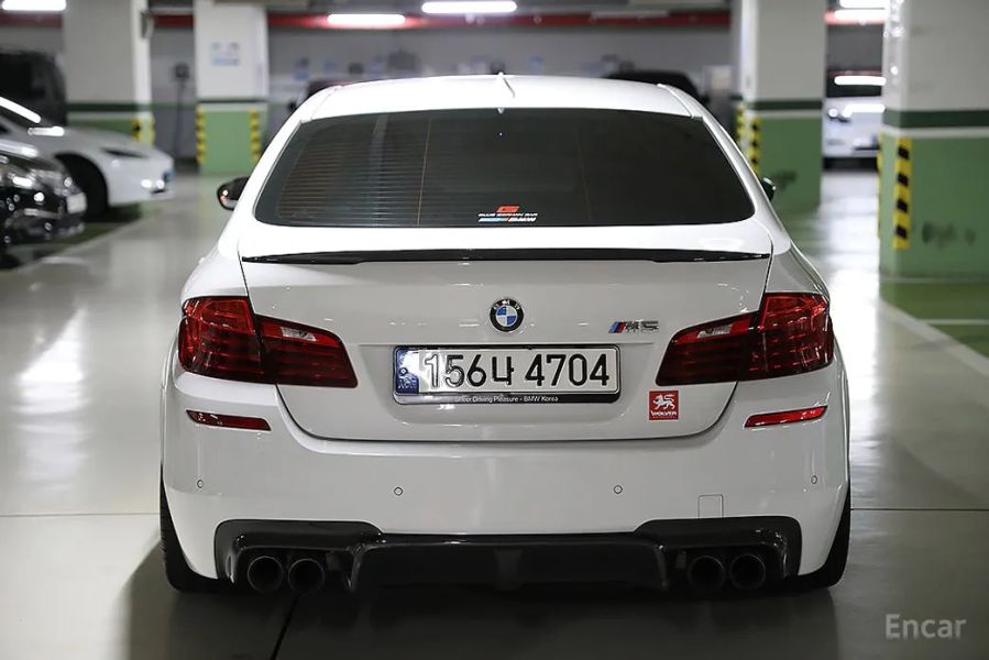 BMW M5
