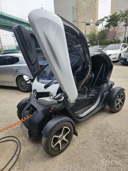Renault-KoreaSamsung Twizy