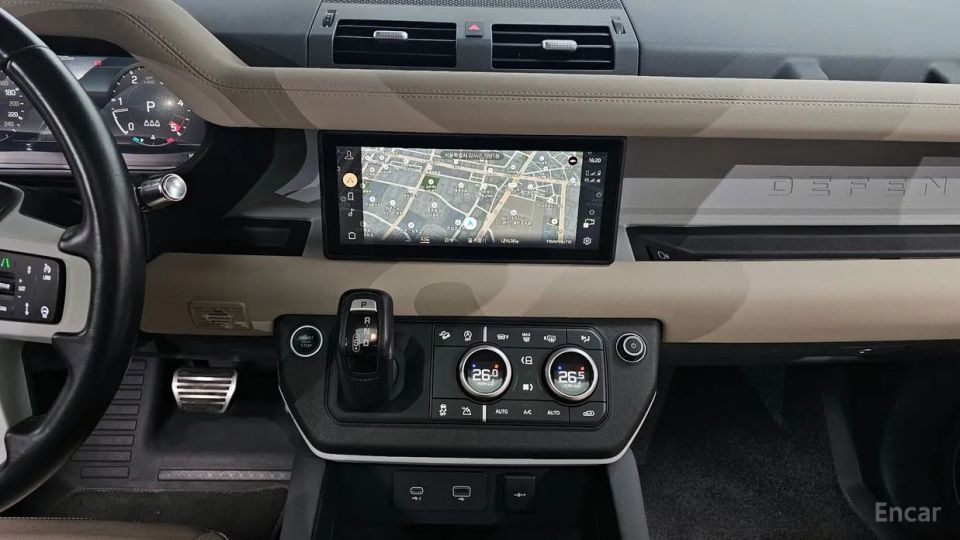 Land Rover Defender