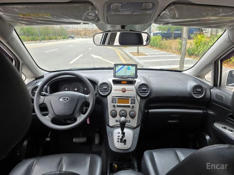 Kia Carens
