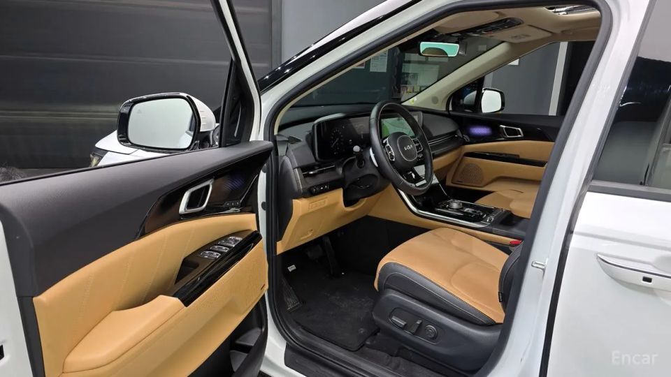 Kia Canival