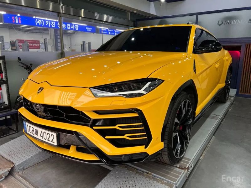 Lamborghini urus