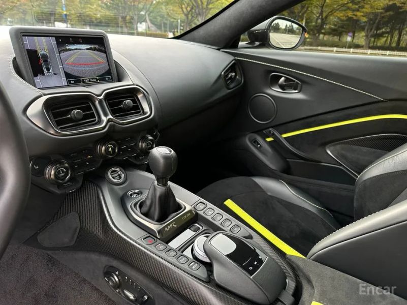 Astonmartin Vantage