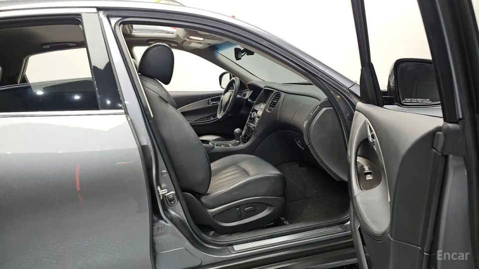 Infiniti QX50