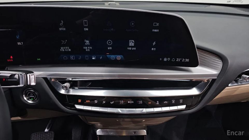 Cadillac Lyriq