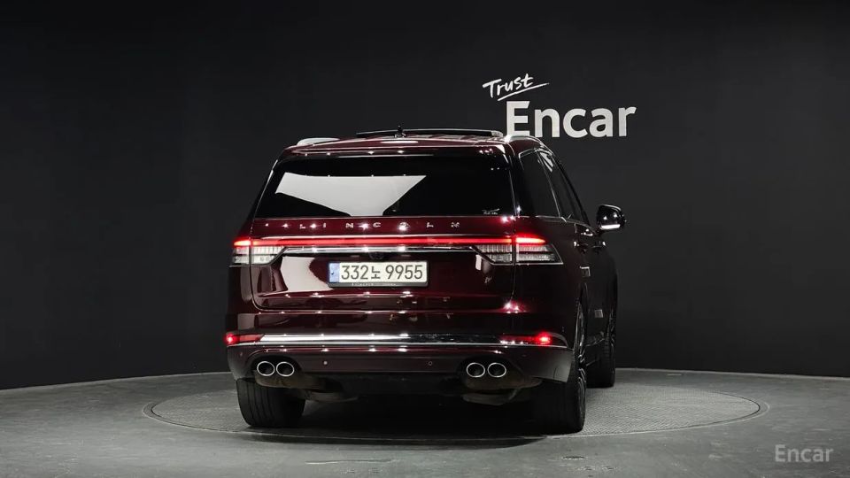 Lincoln Aviator