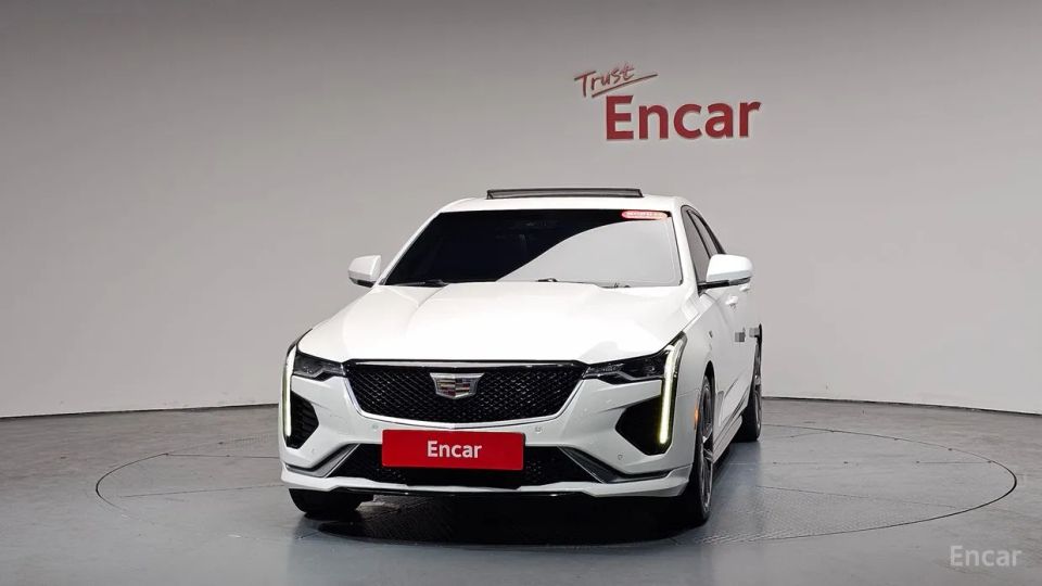 Cadillac CT4