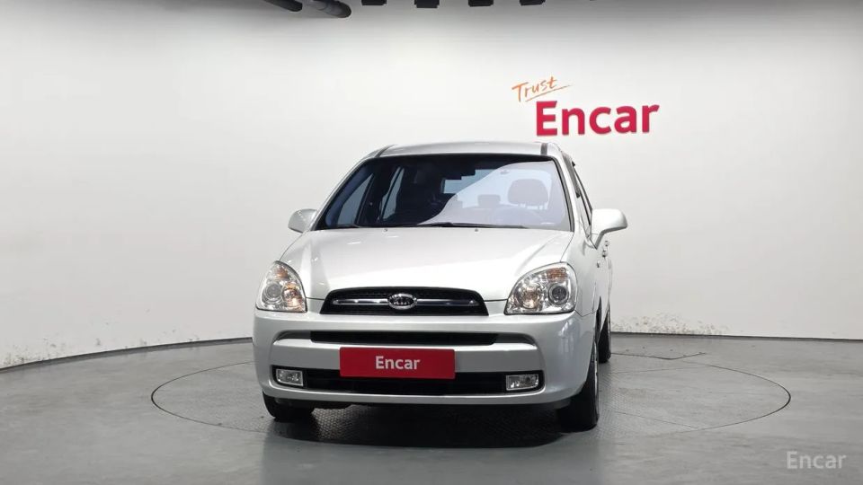 Kia Carens