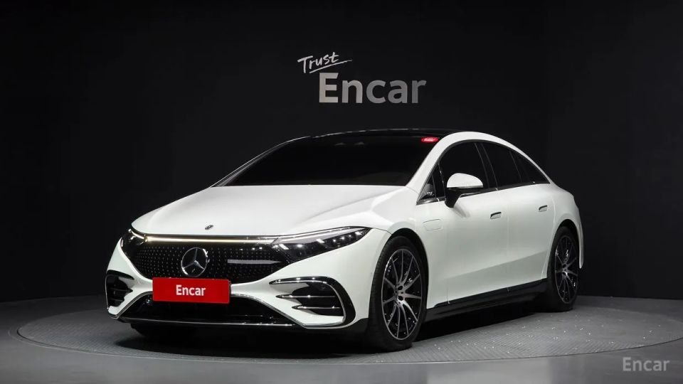 Mercedes-Benz EQS