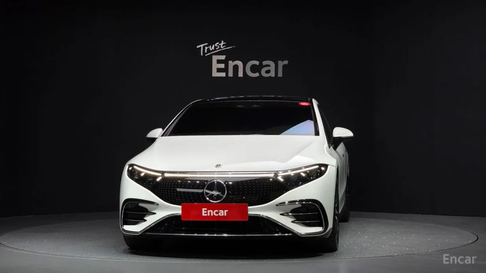 Mercedes-Benz EQS