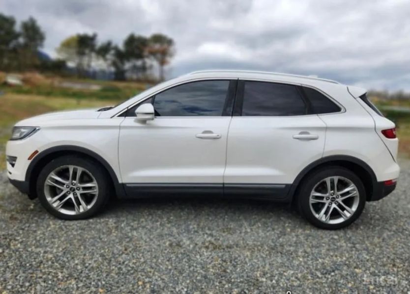 Lincoln MKC