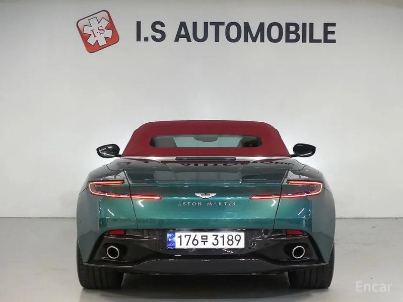 Astonmartin DB11