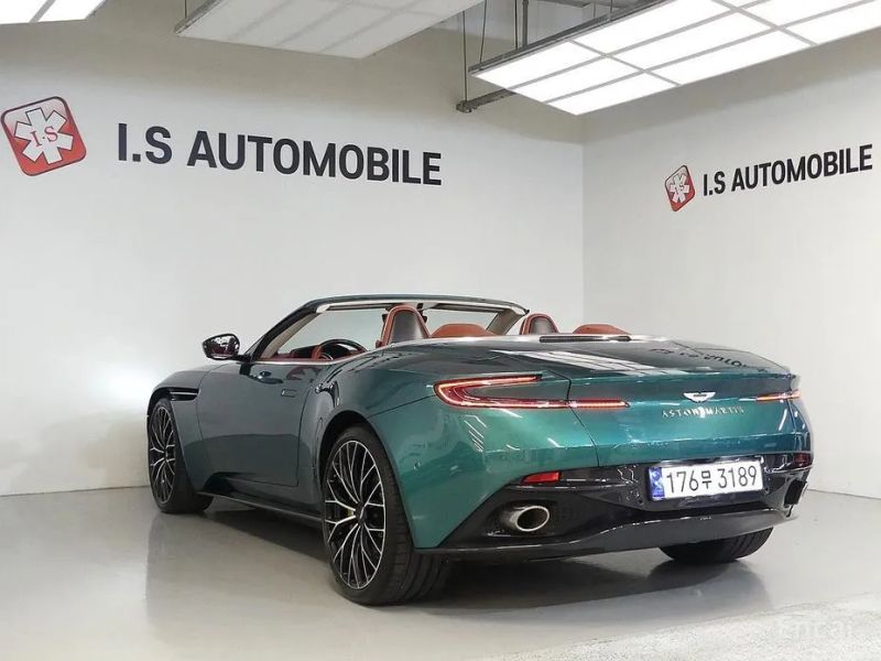 Astonmartin DB11