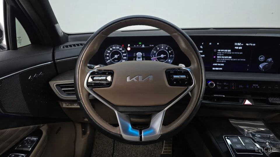 Kia K8