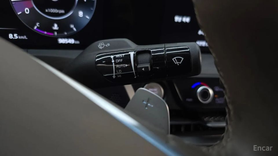 Kia K8