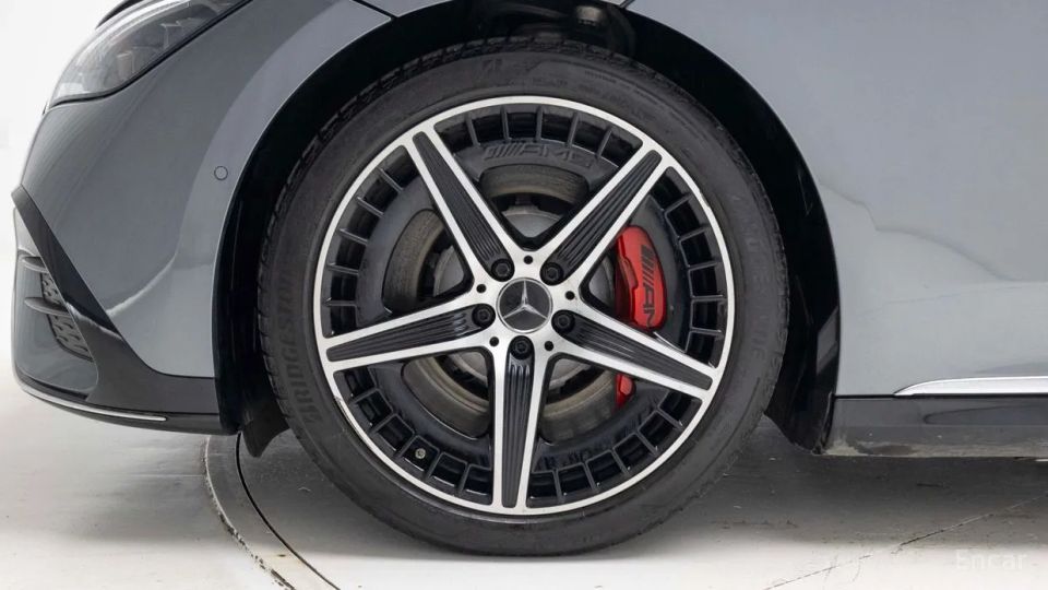 Mercedes-Benz EQE