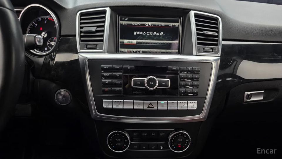 Mercedes-Benz M-class