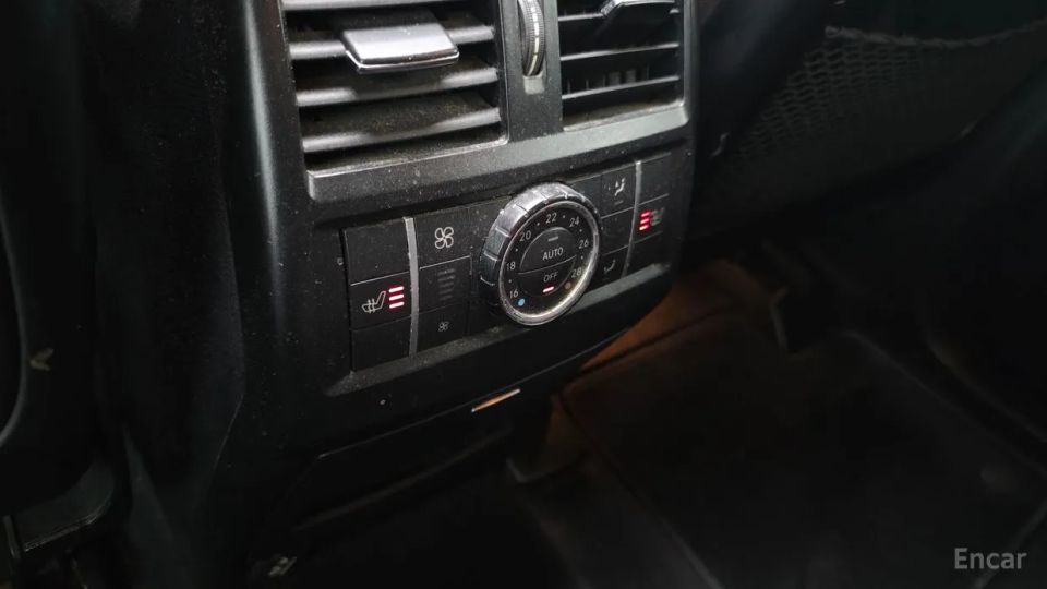 Mercedes-Benz M-class