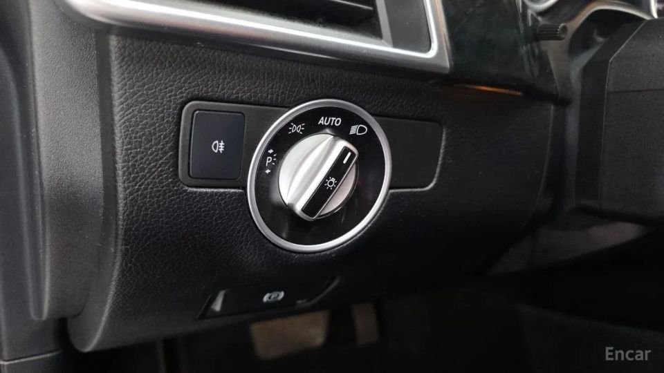 Mercedes-Benz M-class