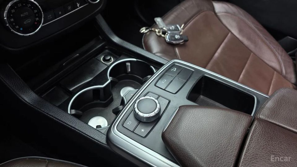 Mercedes-Benz M-class