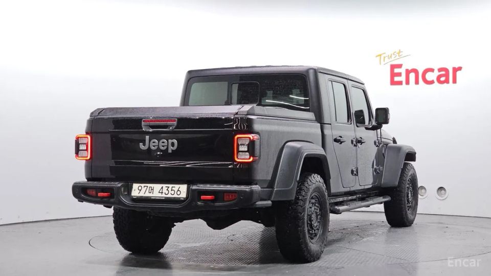 Jeep gladiator