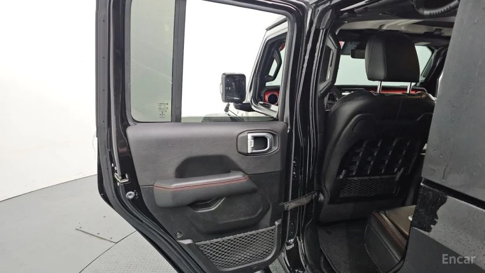 Jeep gladiator