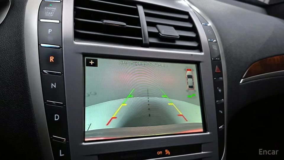 Lincoln MKZ