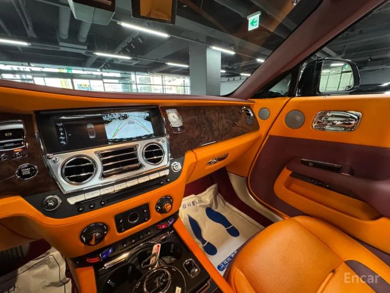 Rolls-Royce Dawn