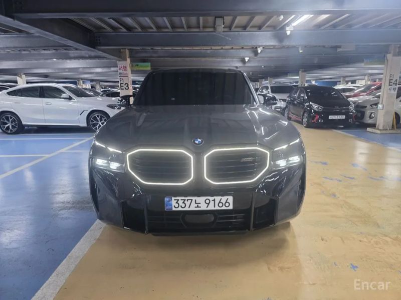 BMW XM