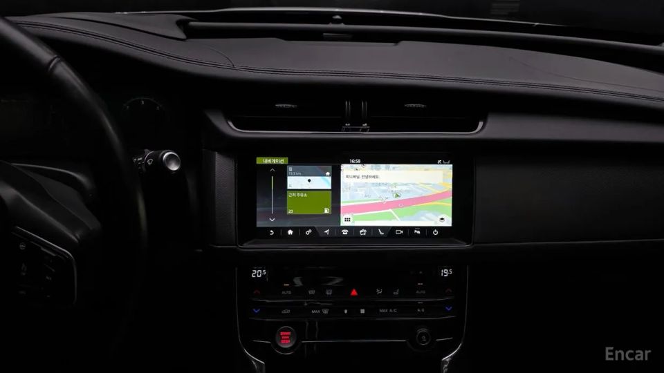 Jaguar xf