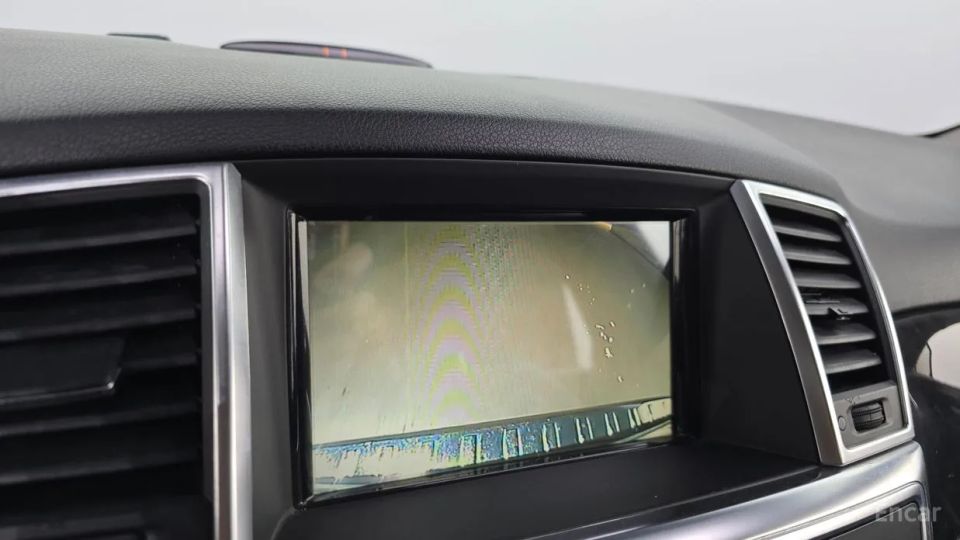 Mercedes-Benz M-class