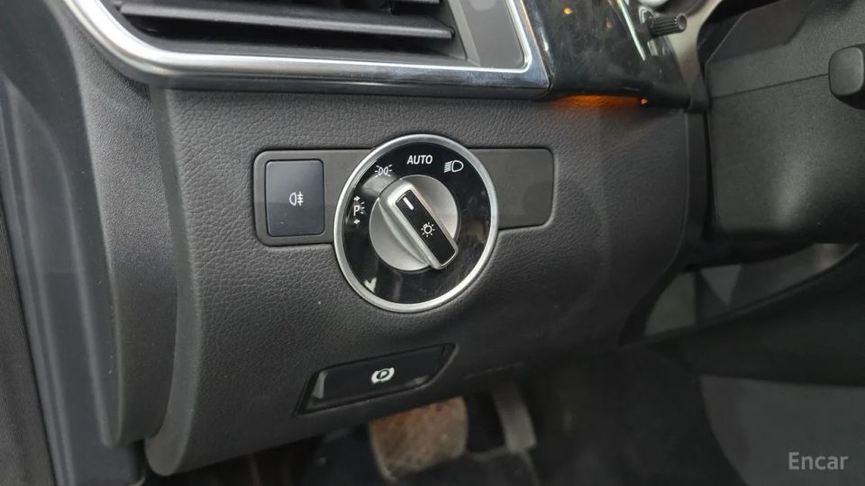 Mercedes-Benz M-class