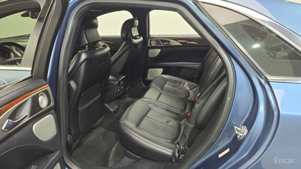 Lincoln MKZ
