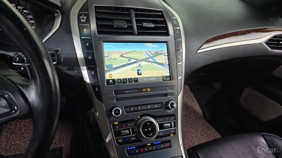 Lincoln MKZ