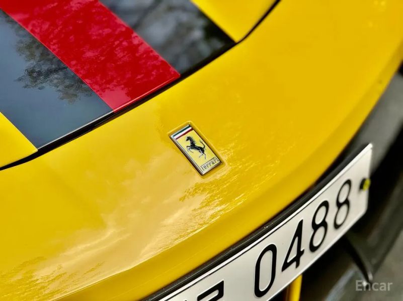 Ferrari 488